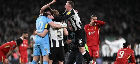 نيوكاسل ضد ليفربول